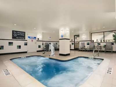 Hotel Hampton And